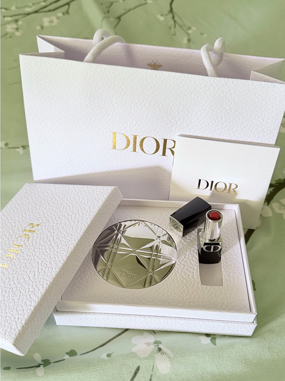 Dior White Luxury Gift Set with Red Lipstick